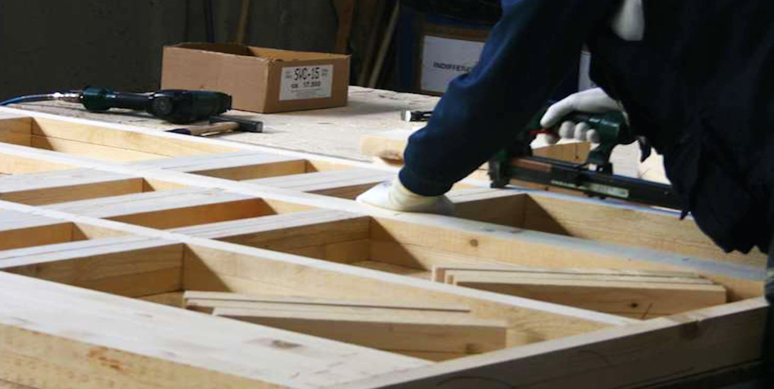 production of semi-finished components for mobile homes